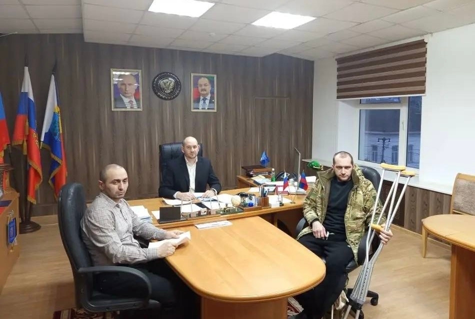 Участник программы «Доблесть гор» Айгум Ногаев поучаствовал в личном приеме граждан главы Кизляра