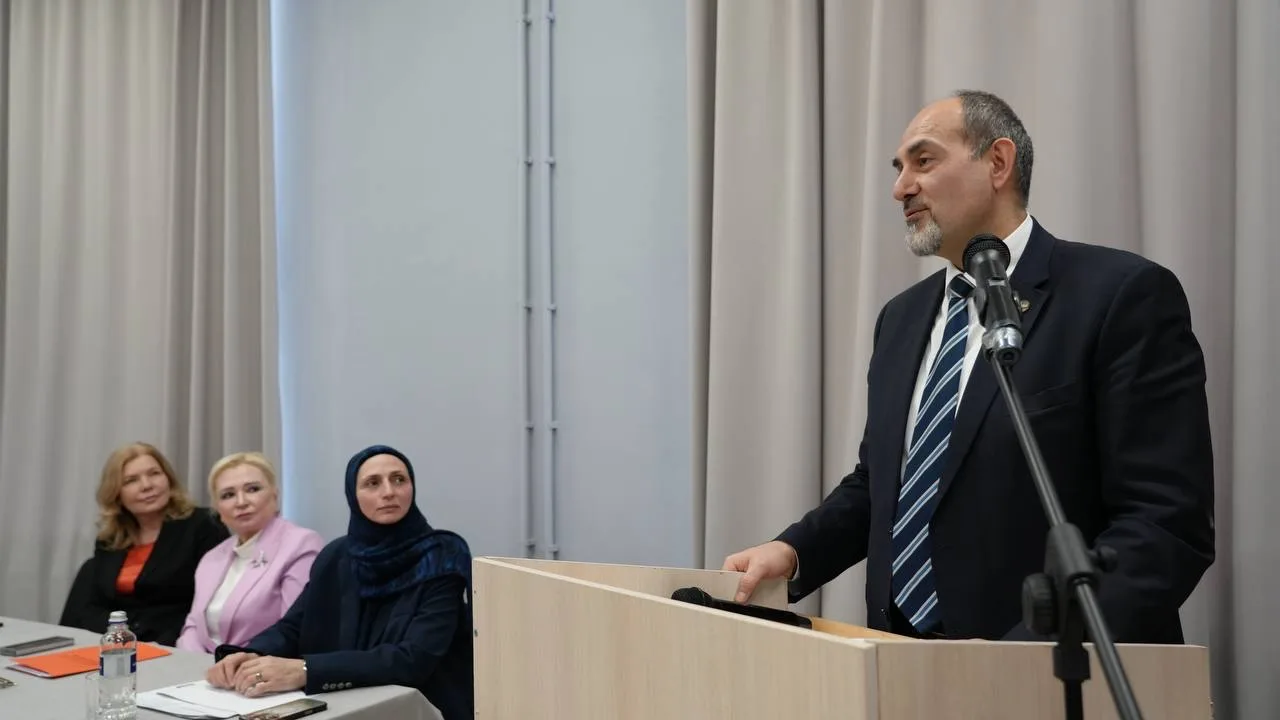 Образование как фундамент будущего: участники программы «Доблесть гор» провели выездной день в махачкалинской школе №54