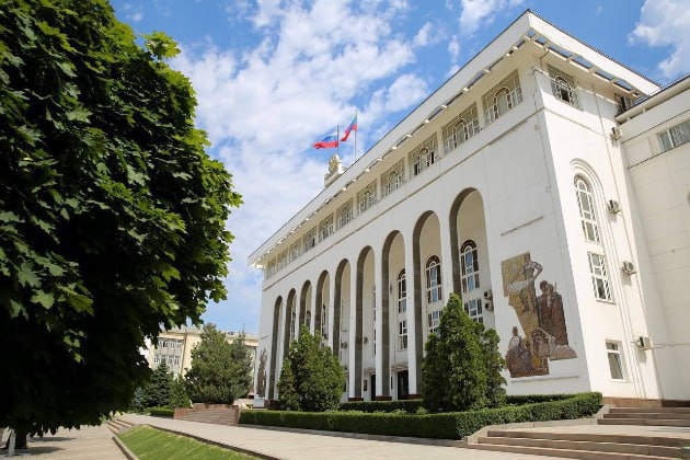 Участник программы «Доблесть гор» Антон Рычагов назначен начальником отдела по делам ветеранов и участников СВО в структуре Администрации Главы и Правительства РД.